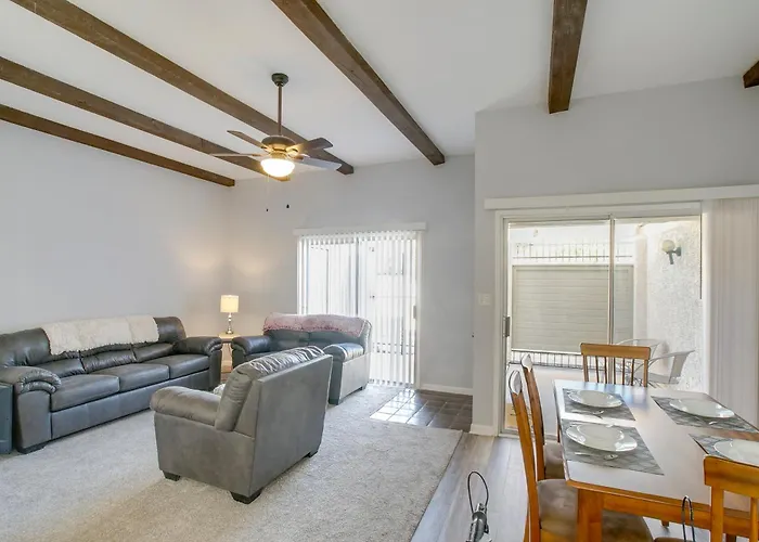 Holiday home 4 Mi To Mill Ave: Family Retreat W/ Patio In *
